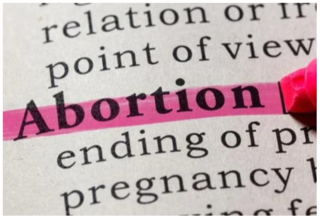 ‘भारत’ में संशोधित गर्भपात अधिकार क़ानून के मुद्दे पर सुप्रीम कोर्ट का महत्वपूर्ण हस्तक्षेप!