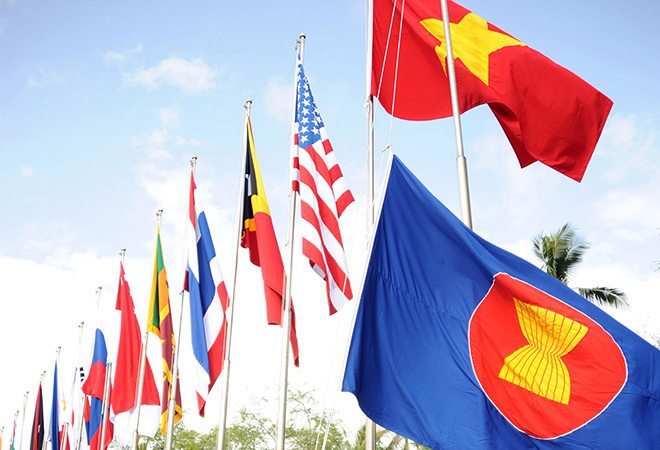 ASEAN:अमेरिका और चीन के बीच शक्ति प्रतिस्पर्धा ने आसियान की चिंताएं बढ़ाईं
