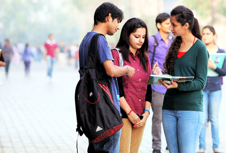 विश्व युवा कौशल दिवस 2022: कैसे बढ़ेगा भारतीय युवाओं का कौशल?