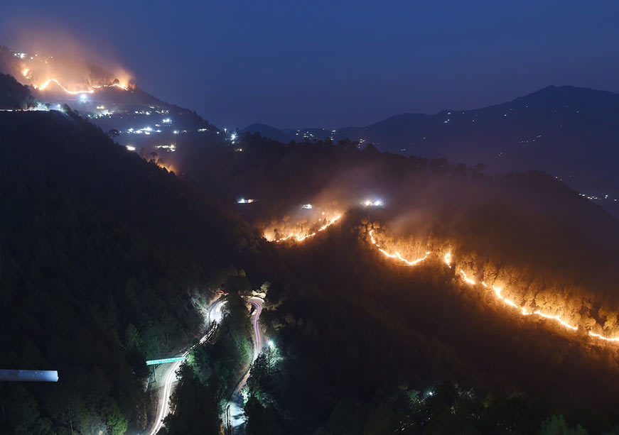 Forest Fires and the Eroding Carbon Balance in the Himalayas