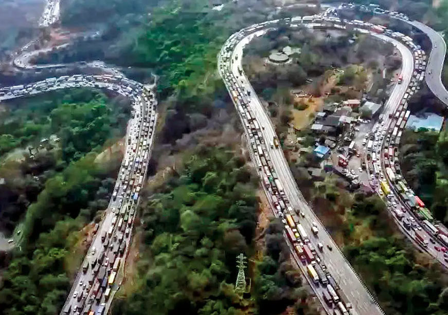Mumbai–Pune Expressway Gridlock: Anatomy of a Preventable Crisis