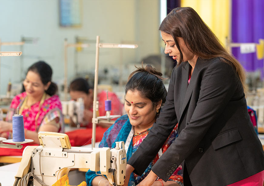 SHE-Marts: Addressing India’s Missing Market for Women Entrepreneurs
