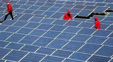 चीन की सौर मूल्य श्रृंखला: शुरुआत से ही फ़ायदे का सौदा  